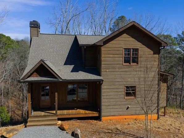 3171 Newport Dr, Ellijay, GA 30540