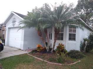 507 Scarlet Maple Ct, Plant City, FL 33563