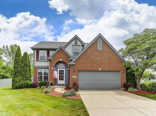 8800 Salem Rdg, Dayton, OH 45458