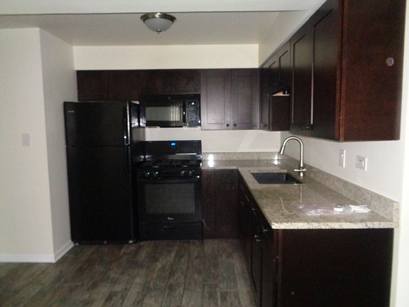 3rd image of 8130 Marion St #3E