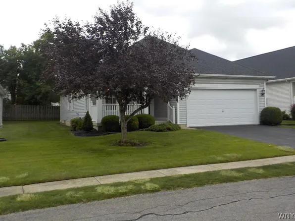 12 Rushford Hollow Dr, Cheektowaga, NY 14227