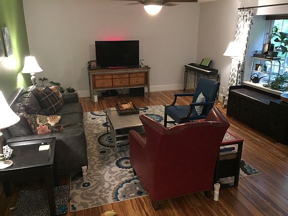 2nd image of 125 Kennedy Dr APT 21