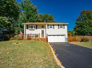 46 Coachman Dr, Ballston Spa, NY 12020