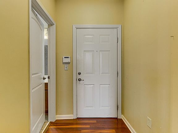 5th image of 731 Litty Ct APT 105