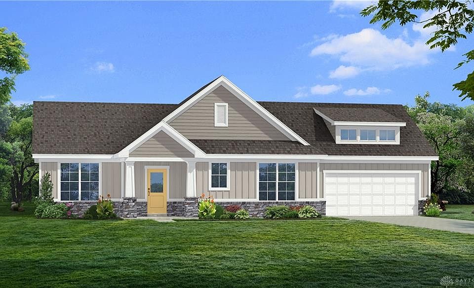 2nd image of 155 Greenridge Cir