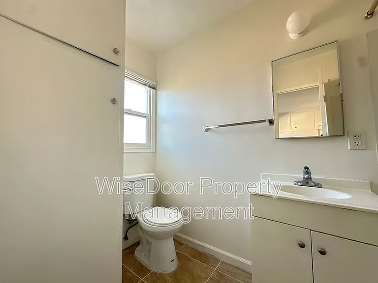 5934 Cloverly Ave #C — Photo 4