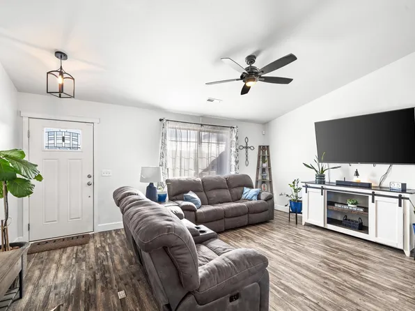 4903 Sinai Dr, Pasco, WA 99301