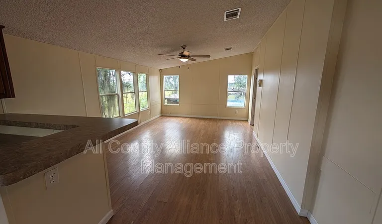 13406 Duck Lake Canal Rd — Photo 6