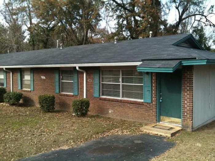 1st image of 616 E 9th Ave
