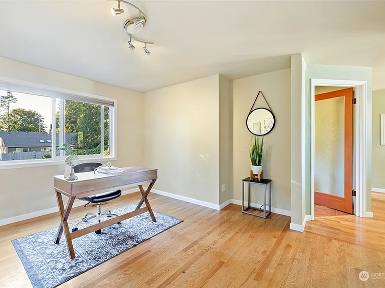 13524 39th Ave NE — Photo 19