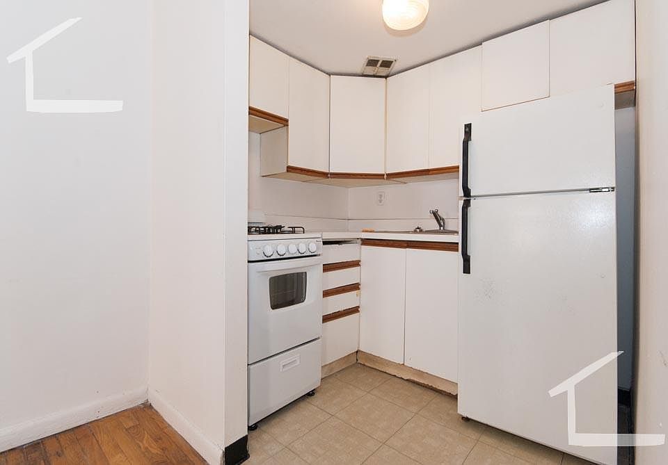 2nd image of 153 Brighton Ave #15Z