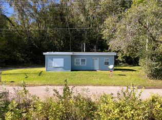 3928 S Concord St, Davenport, IA 52802