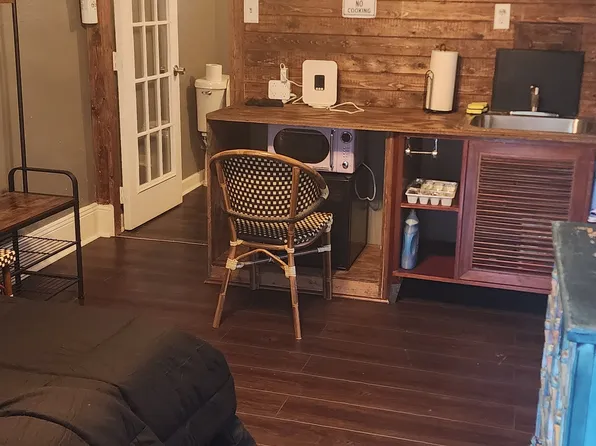 3737 Maywood Ave #A, Baton Rouge, LA 70806