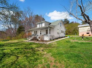 3085 Goose Creek Rd, Marion, NC 28752