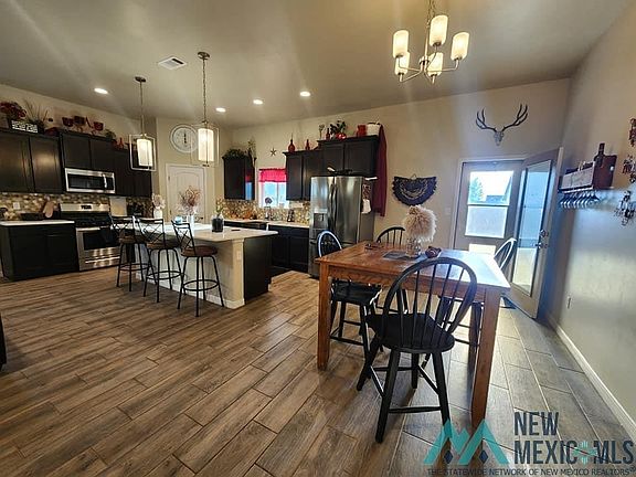 3rd image of 3811 Saguaro Dr
