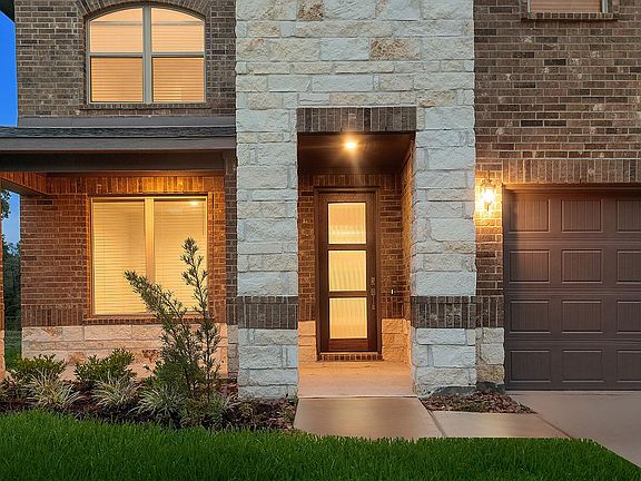2nd image of 206 Temple Ln