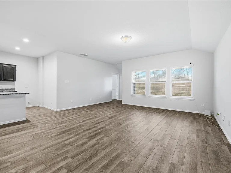 9308 Desertrock Rd — Photo 7