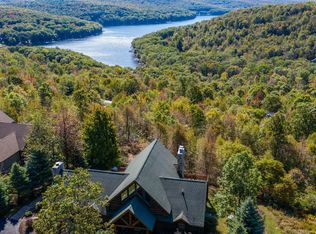 304 Mountaintop Rd, Mchenry, MD 21541