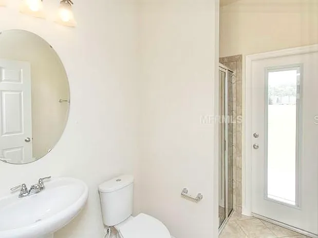 2103 Candlenut Cir — Photo 13