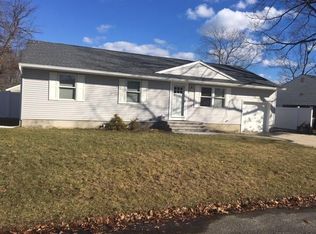305 Arrowhead Park Dr, Brick, NJ 08724
