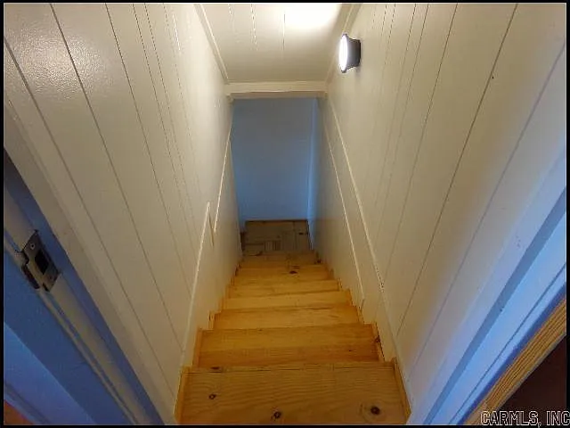 136 Catalina Cir — Photo 13