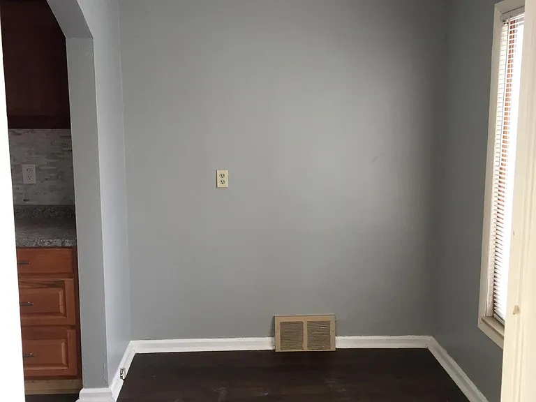 8046 Greenlawn St — Photo 13