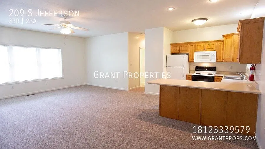 209 S Jefferson — Photo 4