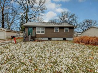 1317 N Peoria Rd, Springfield, IL 62702