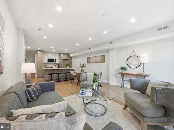 2134 Wisconsin Ave NW #4, Washington, DC 20007