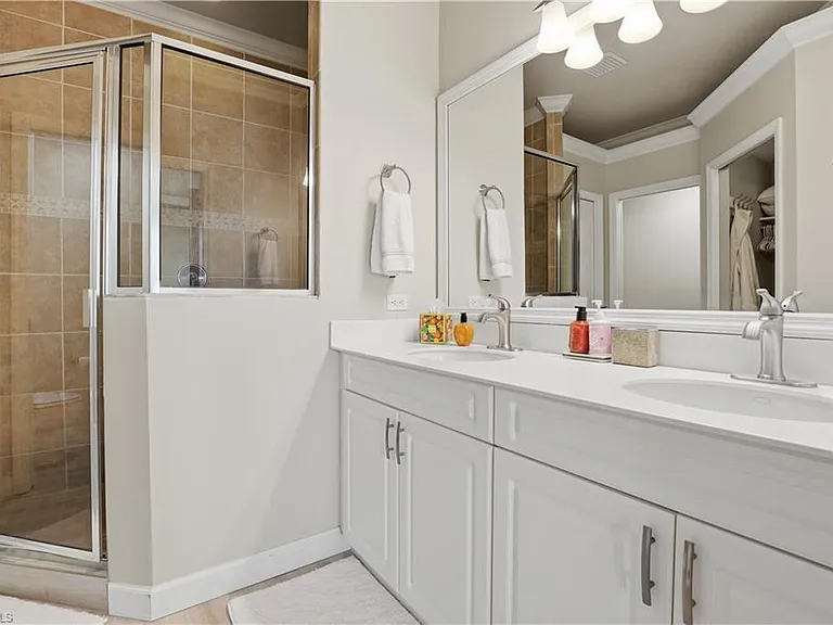 1214 Sweetwater Ln #2306 — Photo 4