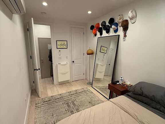 2nd image of 253 Jefferson Ave APT 8