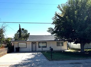 3014 Carver St, Carlsbad, NM 88220