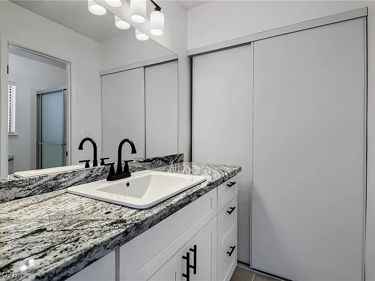 3216 Harbor Vista St — Photo 7
