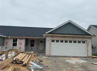 270 Railroad St, Moscow Mills, MO 63362