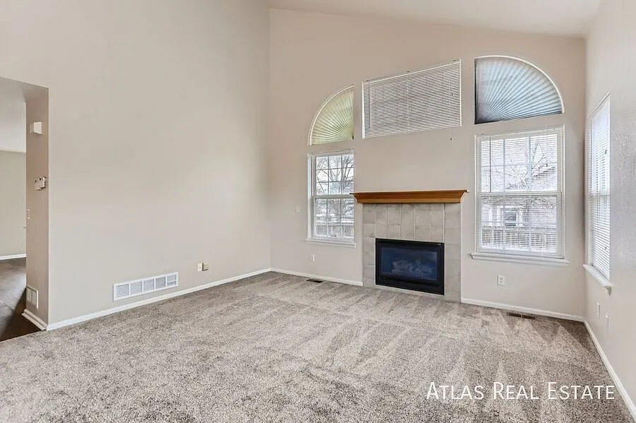 Building Photo - 12361 S Chateau Creek Ct