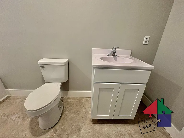 24 Mountain View St — Photo 27