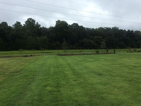 TOTAL SQ. FOOT YARD 15,168