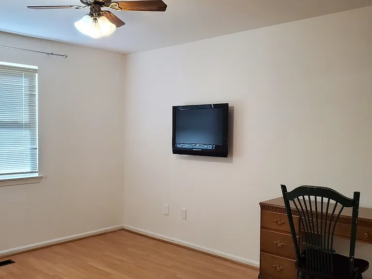 10103 Northeast Ave #XX — Photo 8