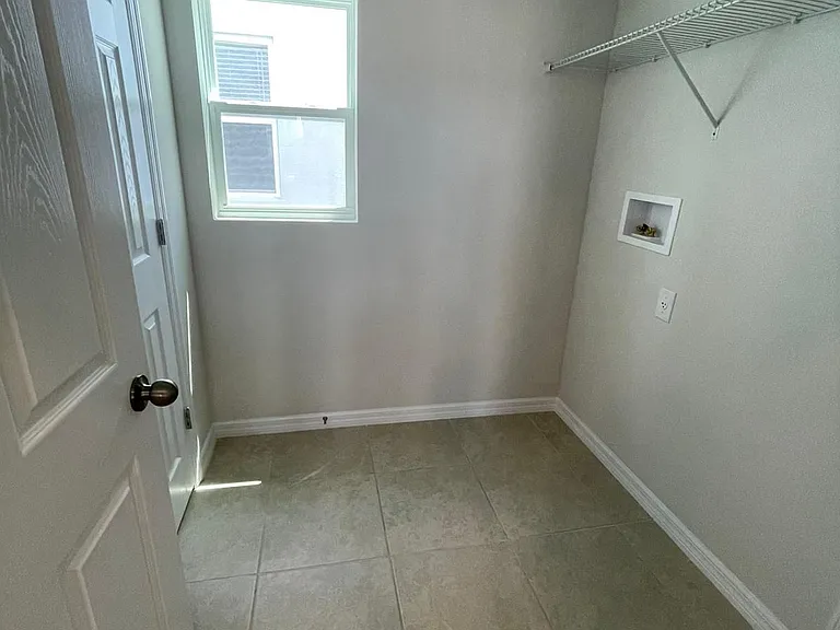 28583 Cozy Creek Dr — Photo 8