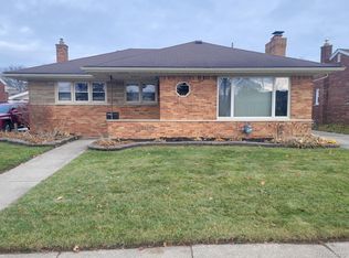 3345 Bridge St, Trenton, MI 48183