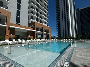 2269 NE 163rd St #N250, North Miami Beach, FL 33160