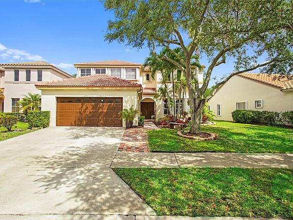 2nd image of 372 Carrington Drive