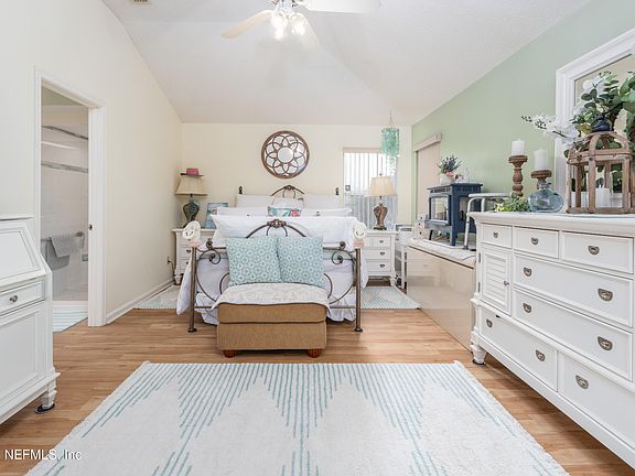 5th image of 3548 BARREL SPRINGS Drive