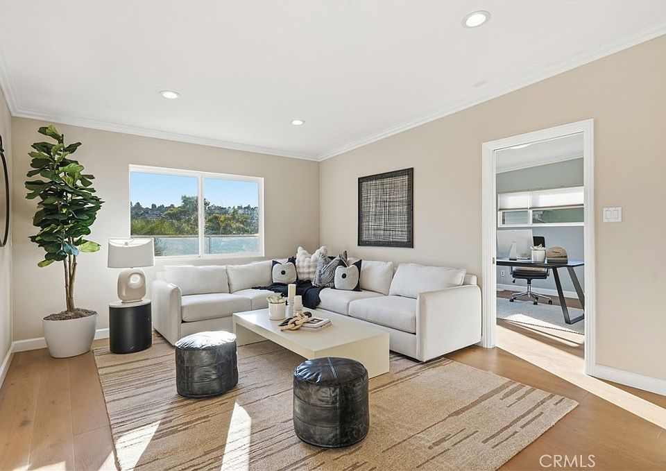 1st image of 27569 Longhill Dr