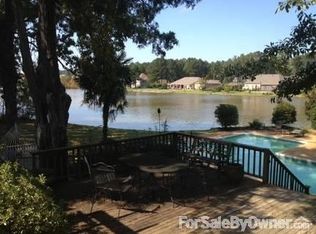 166 Pine Ridge Cir, Brandon, MS 39047