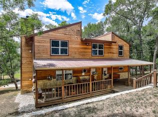 2668 Fm 1704, Elgin, TX 78621