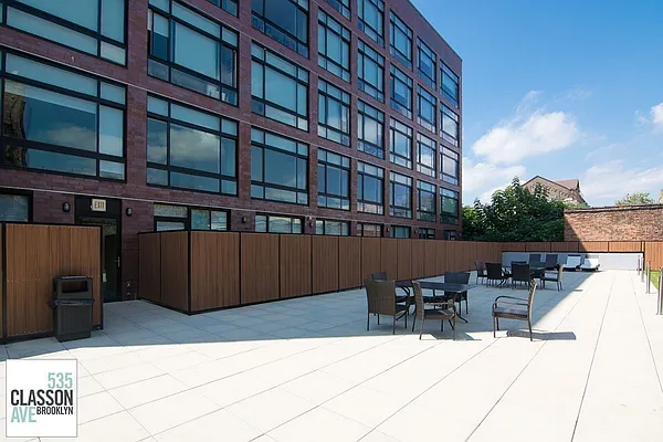 Rented by Kahen Properties | media 37