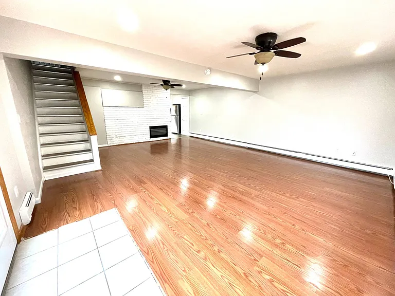 9 Arcadia Ln — Photo 5