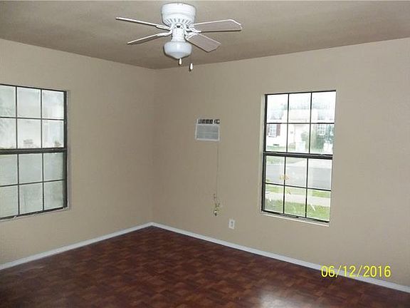 5th image of 908 W Anthony St