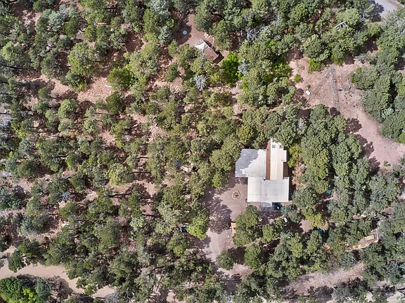 3rd image of 222 Raven Rd